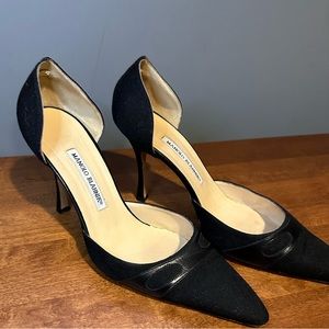 Manila Blahnik Pumps